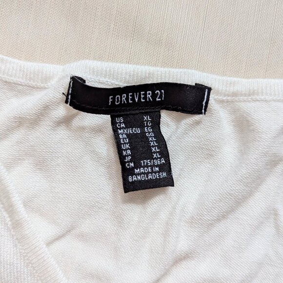 Forever 21 V-neck Sleeveless Knit Cropped Top Cream - Picture 2 of 4